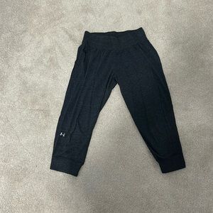 Crop UA Joggers